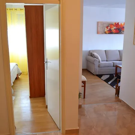 Old Town Bridge 2 Apartment *